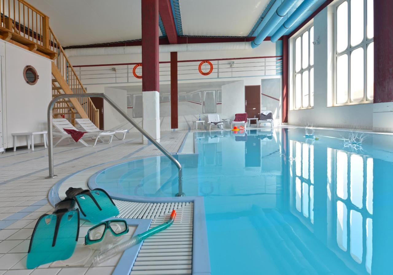 Hotel- & Ferienanlage Kapitaens-Haeuser Бреге Екстериор снимка
