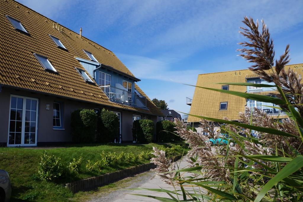 Hotel- & Ferienanlage Kapitaens-Haeuser Бреге Екстериор снимка